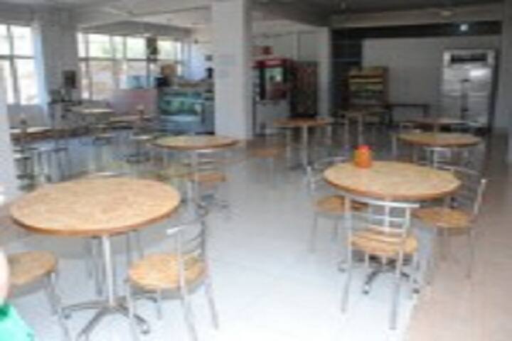 cafeteria